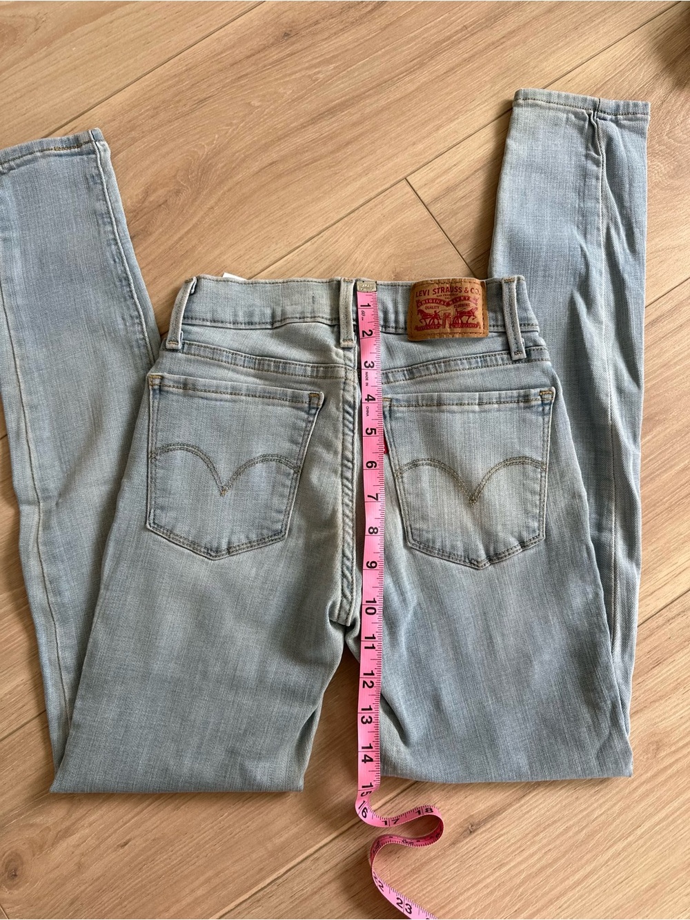 Levi's Women's Pale Blue Skinny Jeans - Light Wash